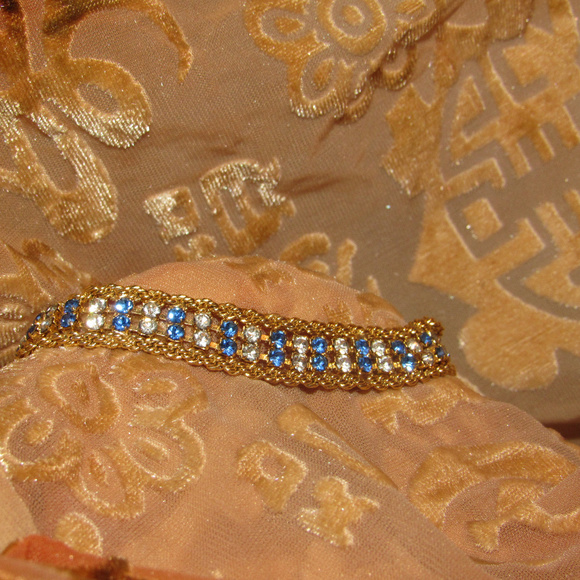 Delicate Blue Crystal Rhinestone Bracelet